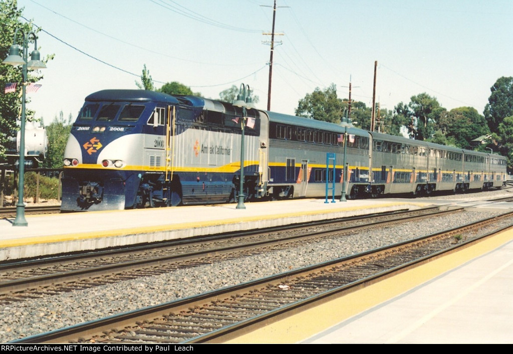 "Capitol Corridor" cruises west into the station